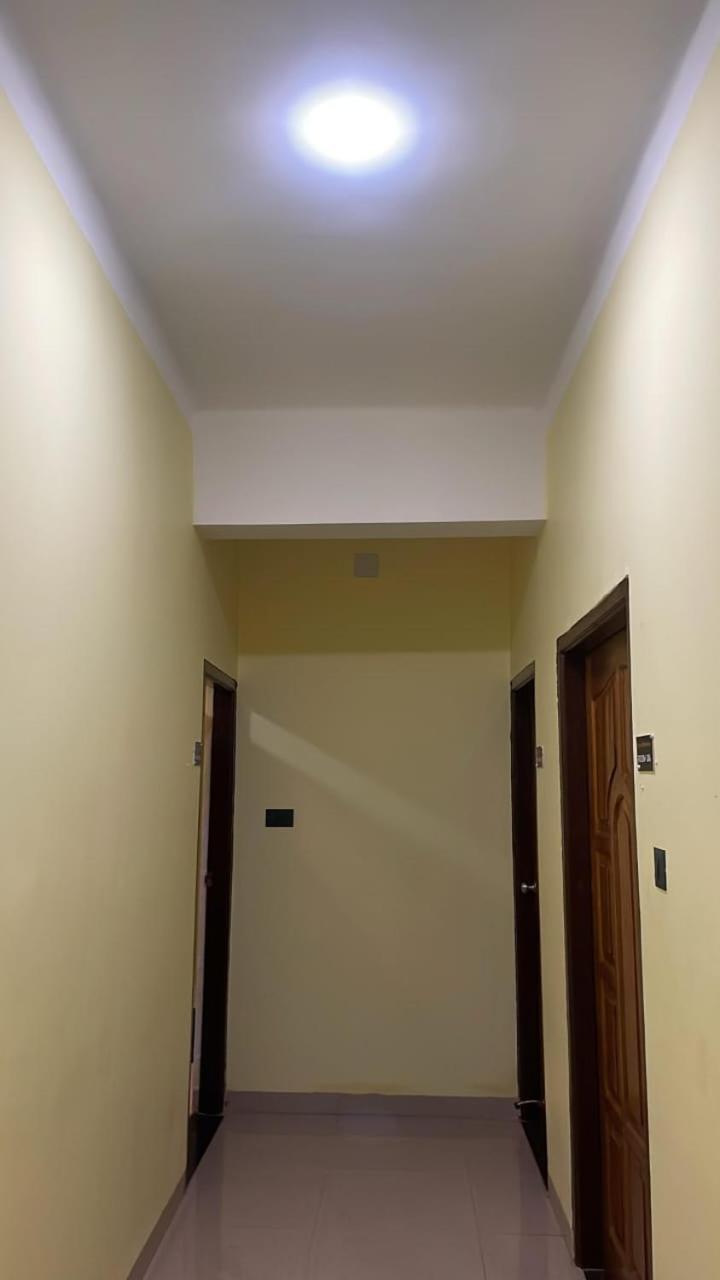 Emerald Euphoria The Luxury Stay Near Infocity Best Seller Bhubaneswar Dış mekan fotoğraf